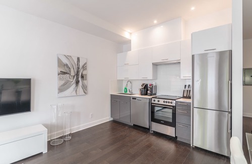 Mile End Apartment | Parc Avenue Residence Mile End