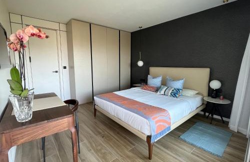 California - Pezou Apartment | Parc Montfleury