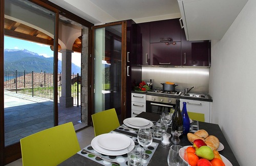 Menaggio Apartment | Parco dei Cervi Terrazzo