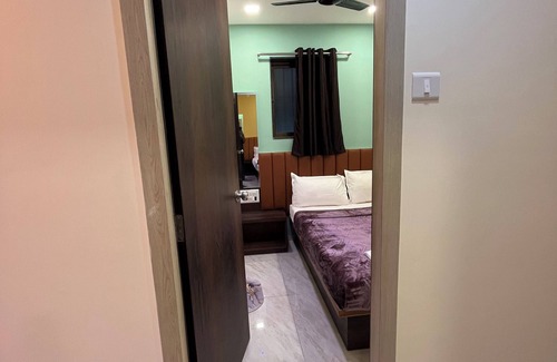 Parel Hotel | Parel Residency