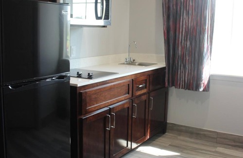 Paris Hotel | Paris Inn & Suites