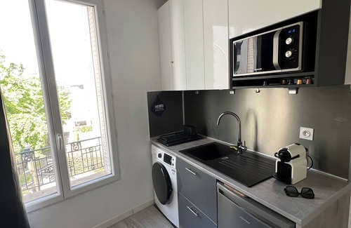 Le Kremlin-Bicetre Apartment | Paris peaceful🍃
