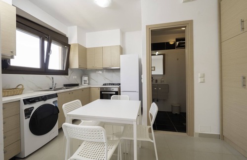 Palaiokastro Apartment | Paris studio in Palaiokastro near the beach and taverns