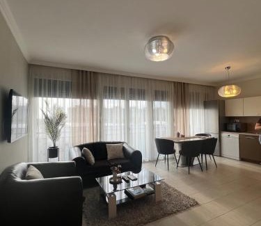 Debrecen Apartment | Paris Yard Apartman with free parking
