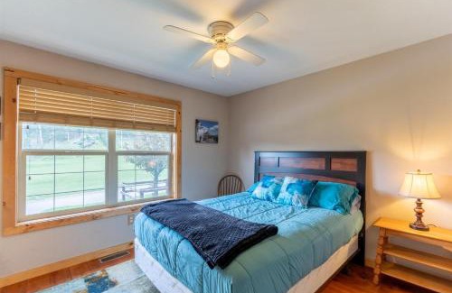 Hill City House | Park Creek Place