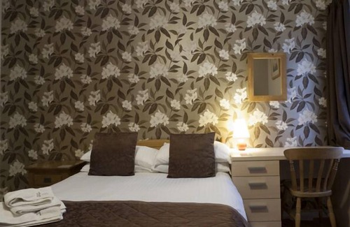 Rushmoor District House | Park Lodge Guest House