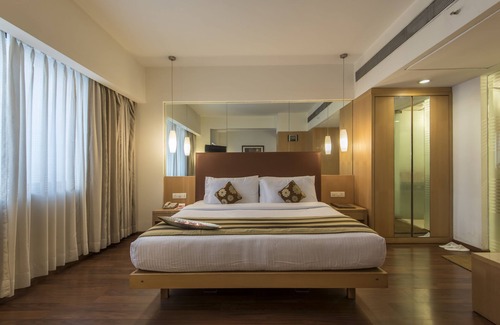 Pune Hotel | Park Ornate