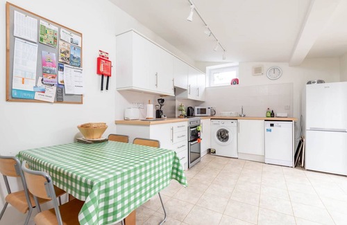 Leven Ski Chalet | Park Place | Elie