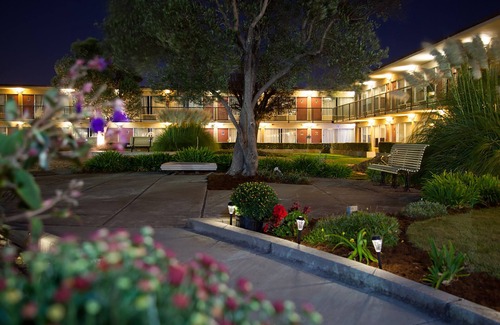 South San Francisco Hotel | Park Pointe Hotel