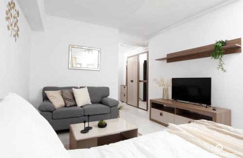 Drumul Taberei Apartment | Park Residence Concept Studio 10