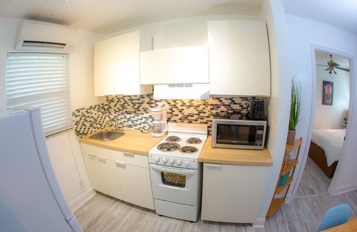 St. Pete Beach Apartment | Park Shore Suites St Pete Beach