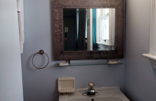 Otonabee-South Monaghan Hotel | Park Side Motel