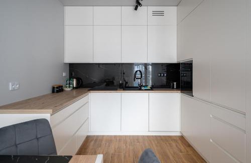 Wlochy Apartment | Park Szczęśliwicki Cosy Apartment