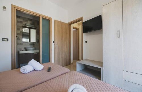 Daratsos Villa | Park-view Lux Pool Villa, steps to the Beach