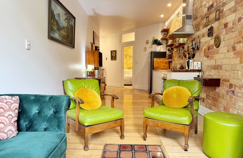 Auckland Central Business District Apartment | *Park views, netflix, washer/dryer, free bikes !*