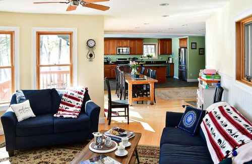 Casco House | Parker Pond Lodge