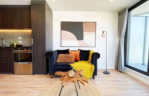 Newton Apartment | Parkside Air-con Studio on Queen St - Pool & Gym