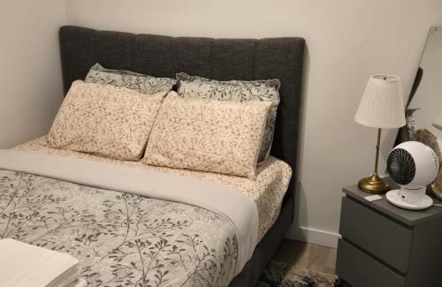 Southwest Edmonton Apartment | Parkside Basement Suite