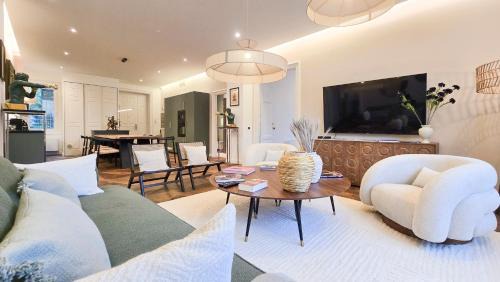 Istvanmezo Apartment | Parkside Heaven Apartment