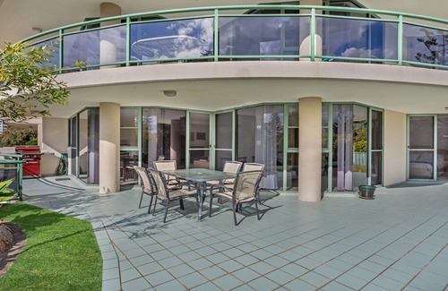 Forster Apartment | Parkside Marina 1 - CBD Location