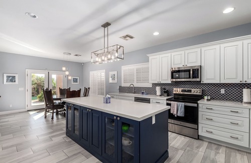 Peoria House | Parkside Peoria 4 bdrm w hot tub