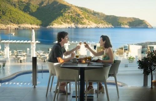 Cala Agulla Hotel | Parque Nereida Suites Hotel