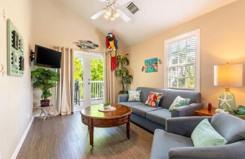 Truman Annex House | Parrot Perch by AvantStay Old Town Key West w Shared Pool Week Long Stays Only