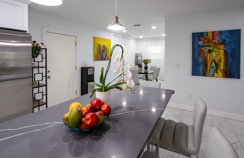 Seffner Community Alliance House | PARSONS HIDEAWAY CLOSE TO EVERYTHING IN TAMPA