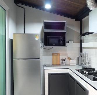 San Sai House | Parsons Place in Chiang Mai!