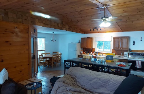 Riverton House | Partial lake view cabin at Balaton Beach with handicap access