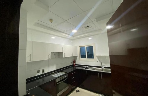 Al Quoz House | Partition Room with window In Barsha Near Metro