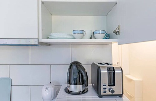 Kaunas Apartment | Partizanų studio ap 5 by Polo Apartments