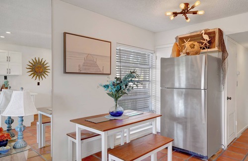 Pass-a-Grille Condo | Pass-A-Grille Beach St Pete Beach Condo 1/1 #1