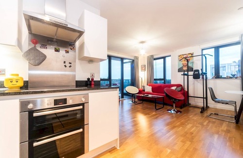 Blackheath Apartment | Pass the Keys | Amazing Flat In Greenwich With Breathtaking Views