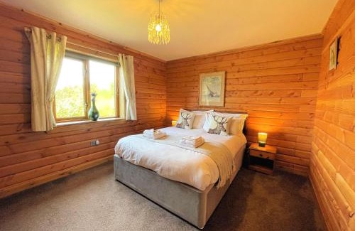 Rockcliffe House | Pass the Keys Beautiful 2BR Beach Lodge Set In Stunning Gardens