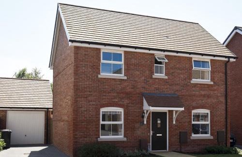 Southbourne House | Pass the Keys Beautiful Family Home Sleeps 6