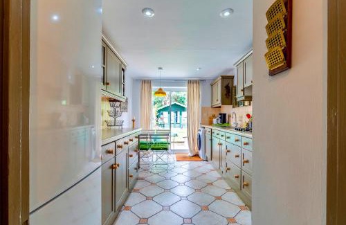 Cambridge House | Pass the Keys Charming Victorian Terrace in centre of Cambridge