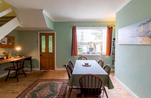 Durham House | Pass the Keys Charming Retreat – Perfect for Outdoor Lovers