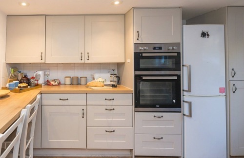 Craven Arms House | Pass the Keys | Cosy cottage hideaway set in beautiful countryside