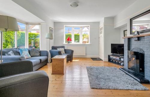 Birchington House | Pass the Keys Little Haven A stunning Bungalow in Minnis Bay