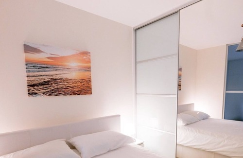 North West Apartment | Pass the Keys | New 1 Bed at Glasgow Harbour