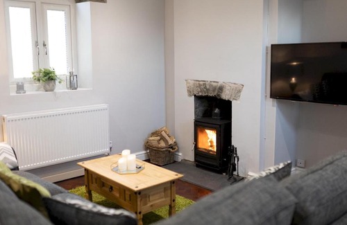 Manordeilo House | Pass the Keys North Lodge