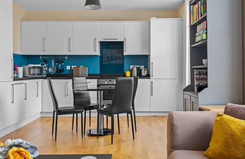 Canterbury Apartment | Pass the Keys | Perfect 1-bed base in Canterbury with Parking