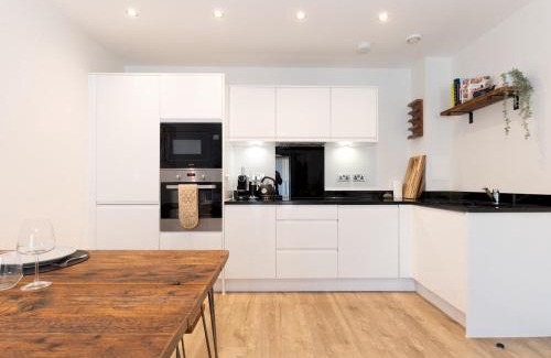 Charlton Apartment | Pass the Keys Stylish Flat Near Charlton Station