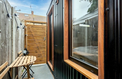Whitstable House | Pass the Keys | Whitstable Tiny house - a secret getaway!