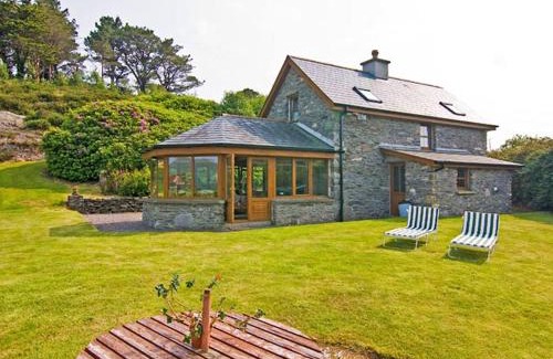 Glengarriff House | Pate's Cottage