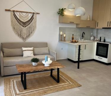 Panormos Apartment | Patela Luxury Suites