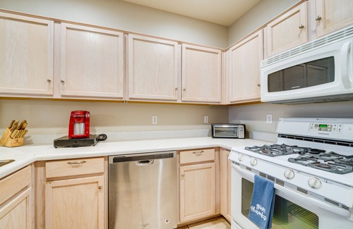 Mesa House | Patio, Grill & Pool Access: Cozy Arizona Retreat!