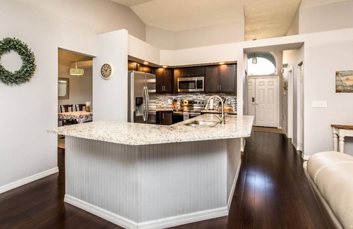 Sebastian Highlands House | 🍹🌞 Patio Paradise! 3BR/2BA Private/Fenced Yard, Pet Friendly, and Quiet!