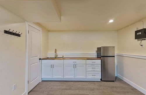 Sandy House | Patio, Parks Close By, Half Basketball Court